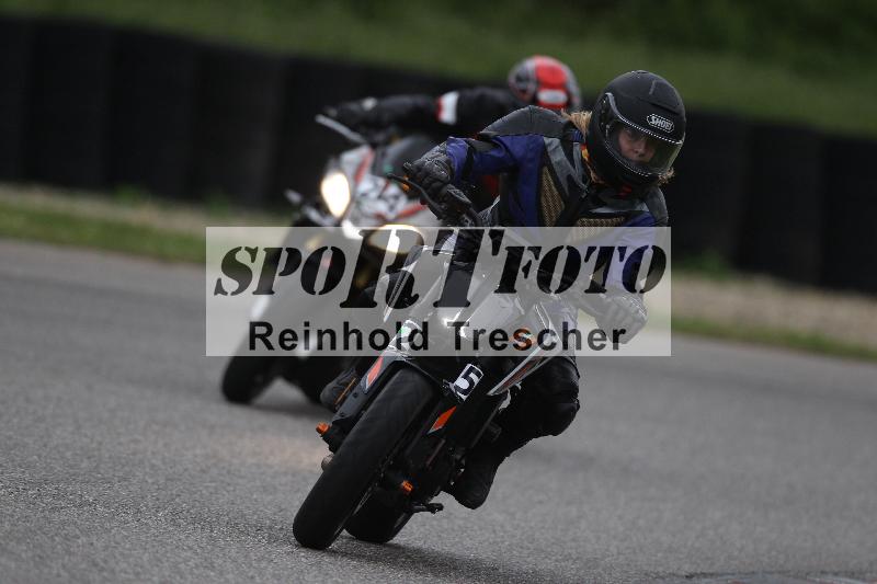 Archiv-2025/10 23.04.2025 Cornu Master School ADR/gruen-vert/25-1